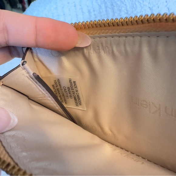 Calvin Klein Tan Card Holder with Key Clip Coin Purse Pouch with Hook - Picture 5 of 7